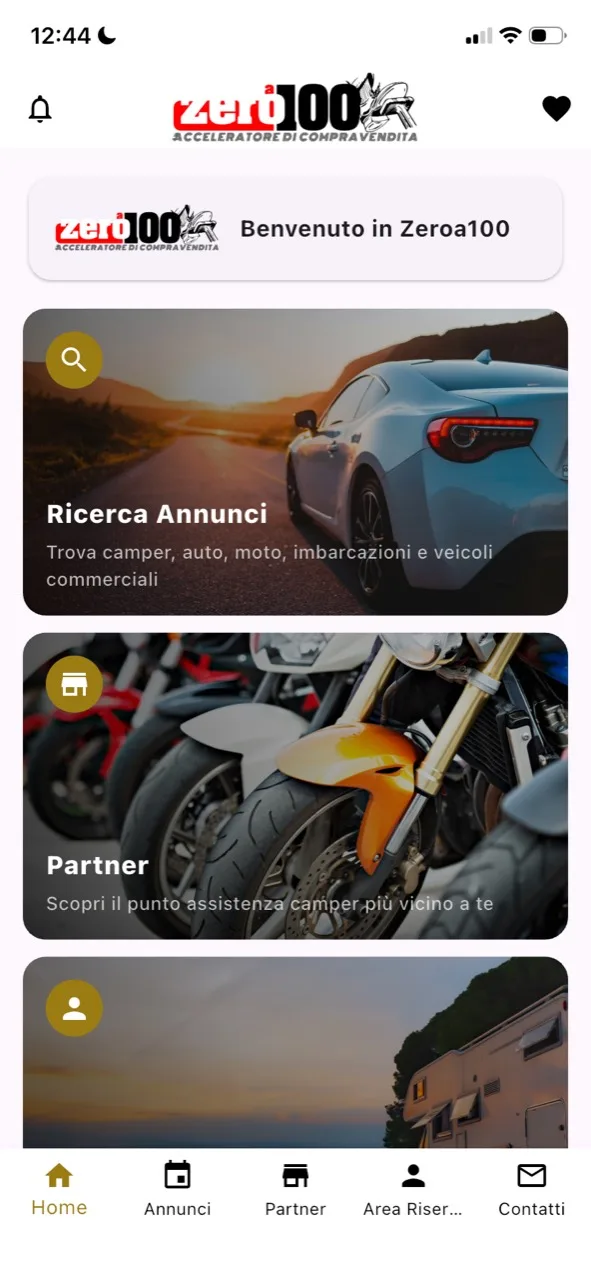 App mobile con area riservata e catalogo annunci